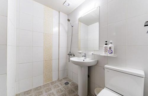 Bongmyeong-dong Hotel | Daejeon Yuseong Sam
