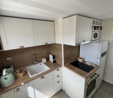 Attiki Apartment | Dafnis View