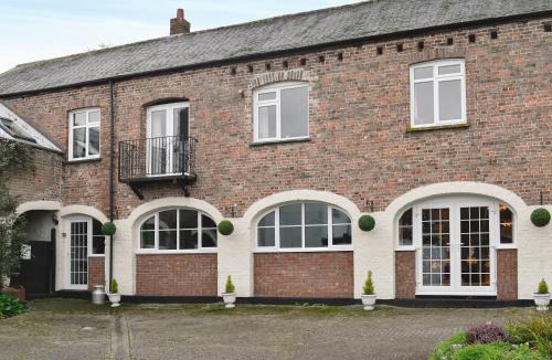Barnstaple House | Dairy Cottage