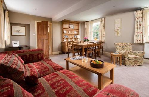 West Heslerton House | Dairy Cottage