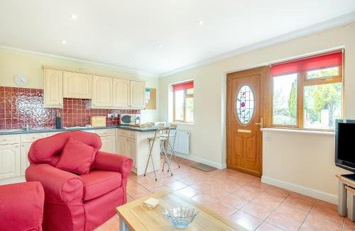 Brightlingsea House | Dairy Cottage