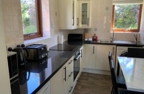 Pevensey House | Daisy Cottage