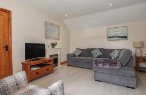 Tunstall House | Daisy Nook