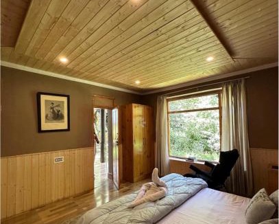 Srinagar Ski Chalet | daisy's dale