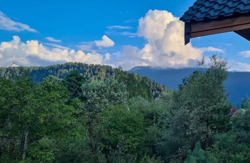 Srinagar House | Dal Point View