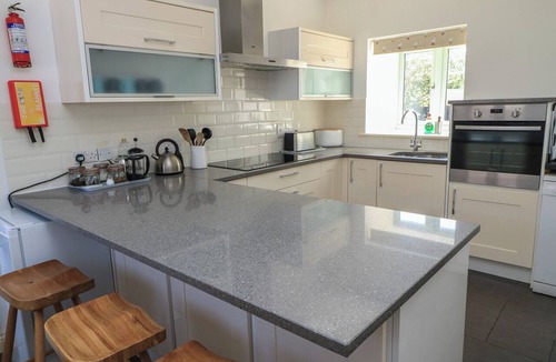 Compton Martin Cottage | Dale Barton