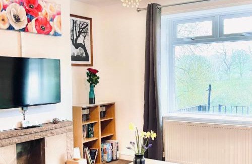 Youlgreave House | Dale View