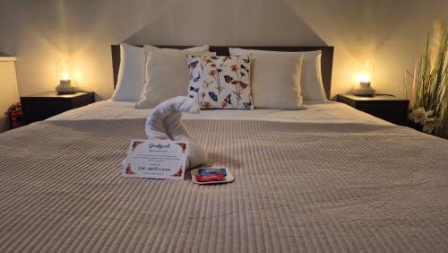 Dalerveen Bed & Breakfast | Dalerheugte Drenthe B&B Comfort 5 met eigen badkamer en ontbijt à la carte op de kamer