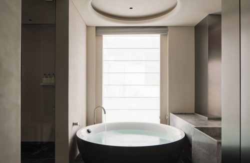 Dali Ancient Town Hotel | Dali Wolan Hidden Luxury Hotel