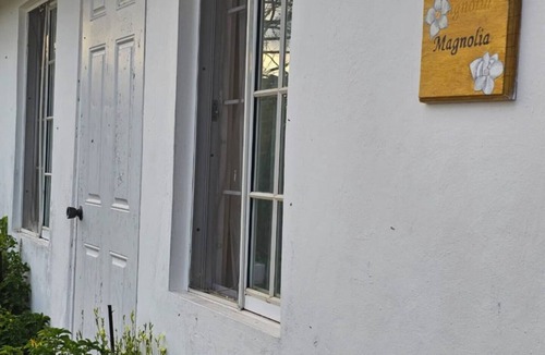 Porus Cottage | Dalkeith Cottages-10 Minutes From Mandeville