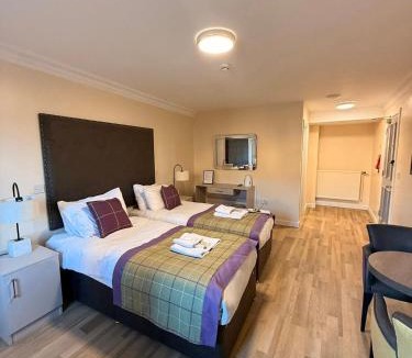 Dalkeith Hotel | Dalkeith Phoenix Aparthotel Ltd