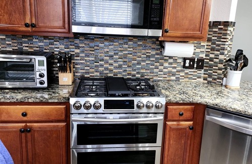 Euless House | Dallas AT&T Stadium/Private pool Oasis/3 bed Home