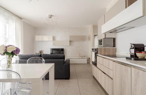 Dalmine Apartment | Dalmine Luxury Suite