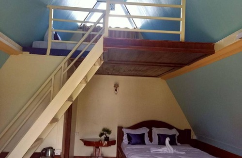 Banan House | Dalux Motel