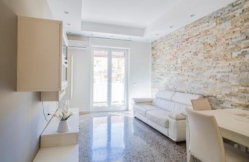 Quartiere XVII Trieste Apartment | Damagi Home