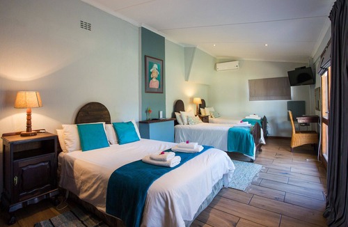Worcester House | Damas