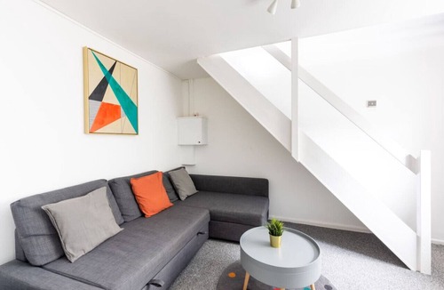 Barry Apartment | Dan Suite by Koya Homes