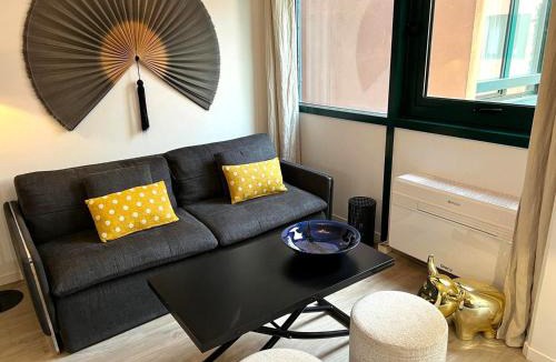 Gambetta Apartment | Dana centre mer 16