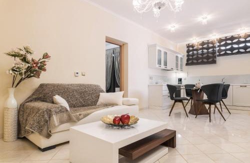 Samos Town Apartment | Danae Luxury Apartment