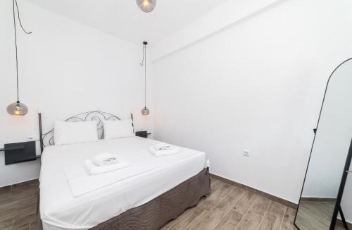 Paralia Ofryniou Apartment | Danai & Palm Stay Complex by Horizon Homes