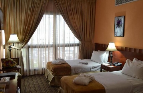 Madinat Zayed Hotel | Dancenter Top Star Heritage Village