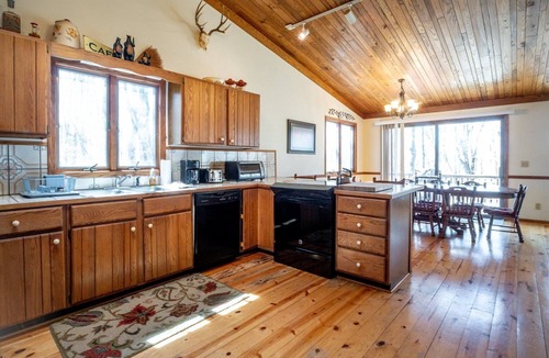 Old Timberline House | Dancing Bear - 349 Ridge Road Dancing Bear - Private Wooded Lot, Pet Friendly, Lake Access