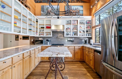 Pine Cabin | Dancing Bear Lodge, Pine AZ; Luxury Cabin with Views, Spa & Outdoor living area