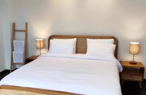 Kampial Villa | Dancing Kayana Villa -2BR Public pool 1