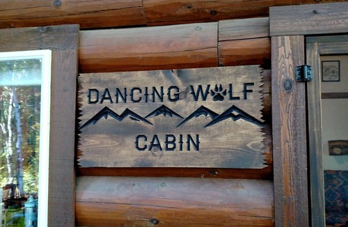 Winthrop House | Dancing Wolf Two Bedroom Two Bath Townhouse