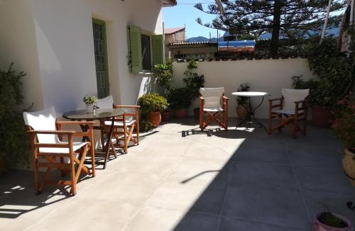 Leonidio Apartment | Danesi House