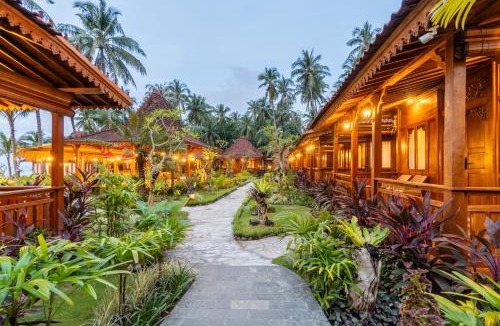 Penuktukan Hotel | Dani Beach Villa - Beachfront Villas in Tejakula