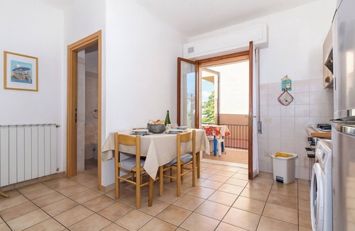 Ronchi Apartment | Daniela 2 100m From Sea, Marina di Massa, Italy