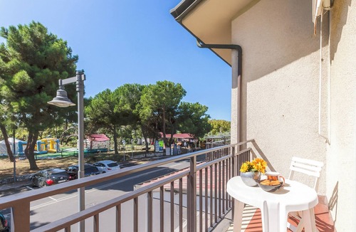 Ronchi Apartment | Daniela 4 100m From Sea, Marina di Massa, Italy