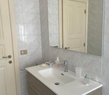 Nichelino Apartment | Daniela; vacanza e/o lavoro