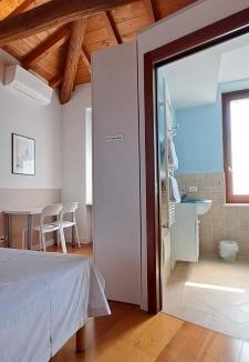 Borgo Roma House | DaniEli Camere