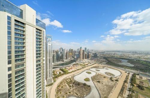 Sheikh Zayed Road Apartment | Daniels 2BR with Canal View at Aykon City