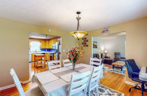 Danielsville House | Danielsville Home on Sprawling Acreage w/Views!