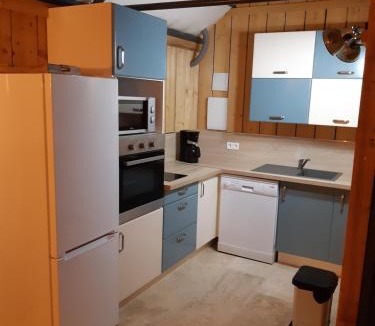 Oppede House | DANSAVAN Chambres d Hôtes Gite