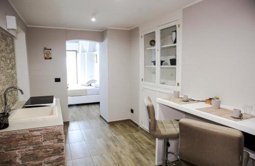Triggiano Apartment | Dante 25
