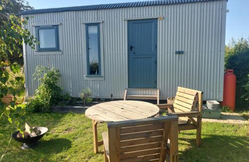 Wedmore Ski Chalet | Daphne