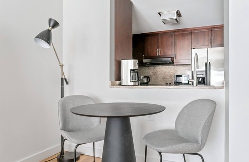 Back Bay East Apartment | Dapper Back Bay Studio, w/Gym, walk to Newbury St. by Blueground
