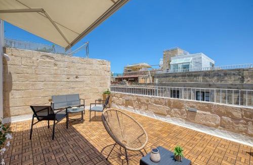 Senglea House | Dar Vitorja
