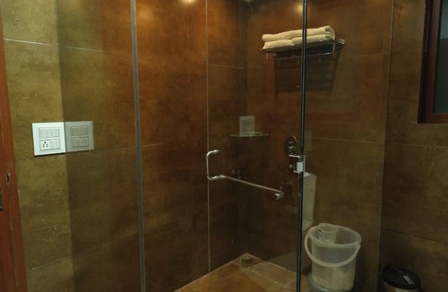 Bareilly Hotel | Darbar E Khas