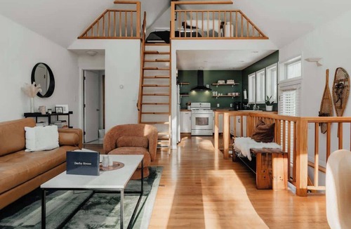 Pond Eddy House | Darby A-Frame + Cabin: Stylish + Modern w/Sauna