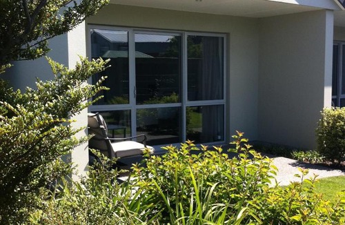 Darfield Hotel | Darfield Motel