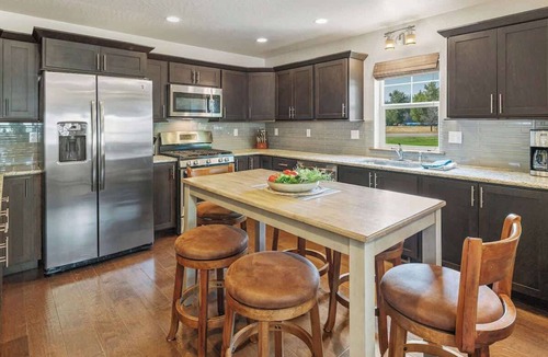 Dover Bay House | Darling Dover Sleeps 8 - Marina, beach, trails