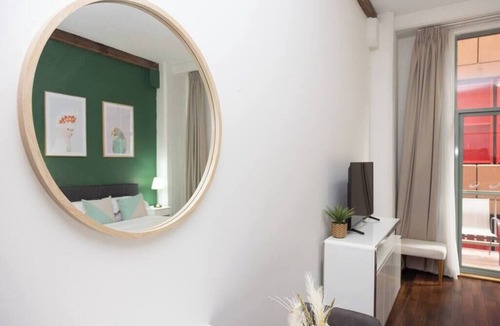 Darling Harbour Apartment | Darling Harbour Studio w Pool Sauna Gym Jacuzzi