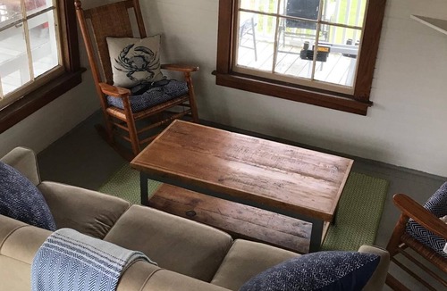 East Boothbay Cottage | Darling Rustic Ocean Point Cottage