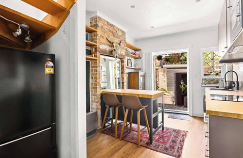 Darlinghurst House | Darlinghurst Sky Deck Home | City at Your Feet