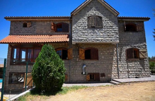 Khenifra Apartment | darljanah
